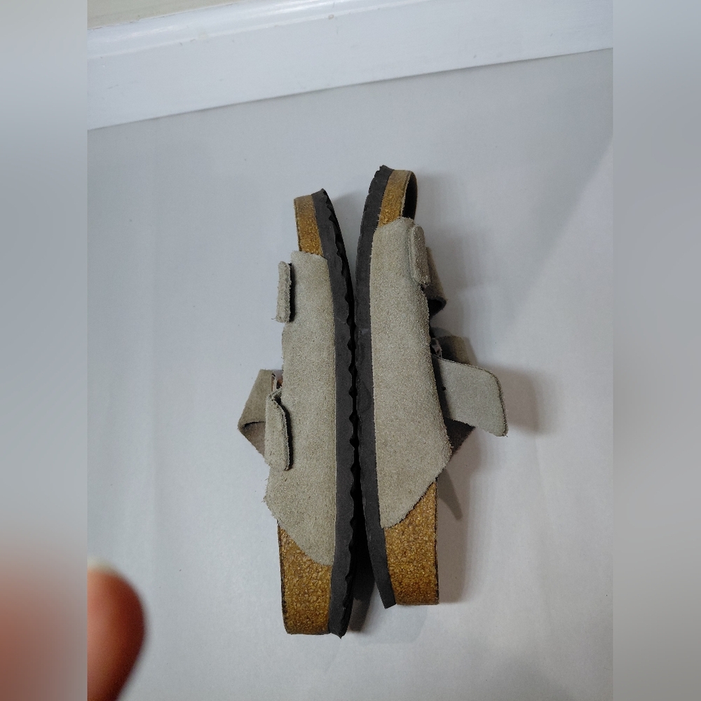 Birkenstock Arizona Women Size 40/9 Us Narrow Beige Suede Sandals with Buckles - Picture 6 of 10